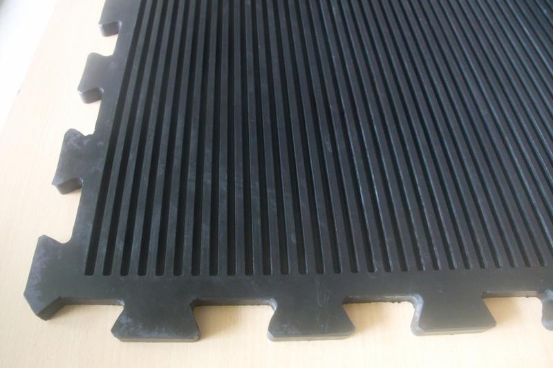 Stable Mat [Interlocking]