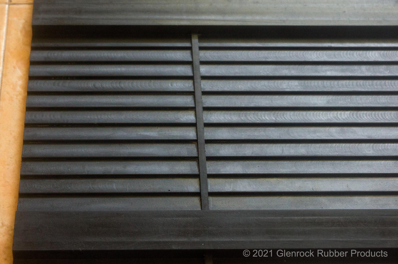 Livestock Mats Trailer Mat Glenrock Rubber Products